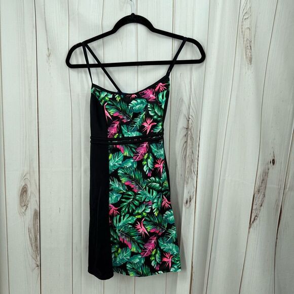 Fit 4 U Women’s 12 Black Floral Swim Dress New Beach Pool Ocean Summer Vacation - Picture 1 of 5